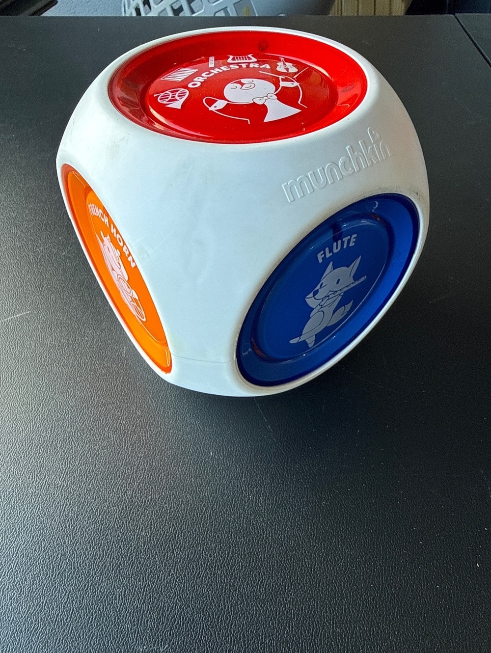 Munchkin Musical Instrument Cube Toy
